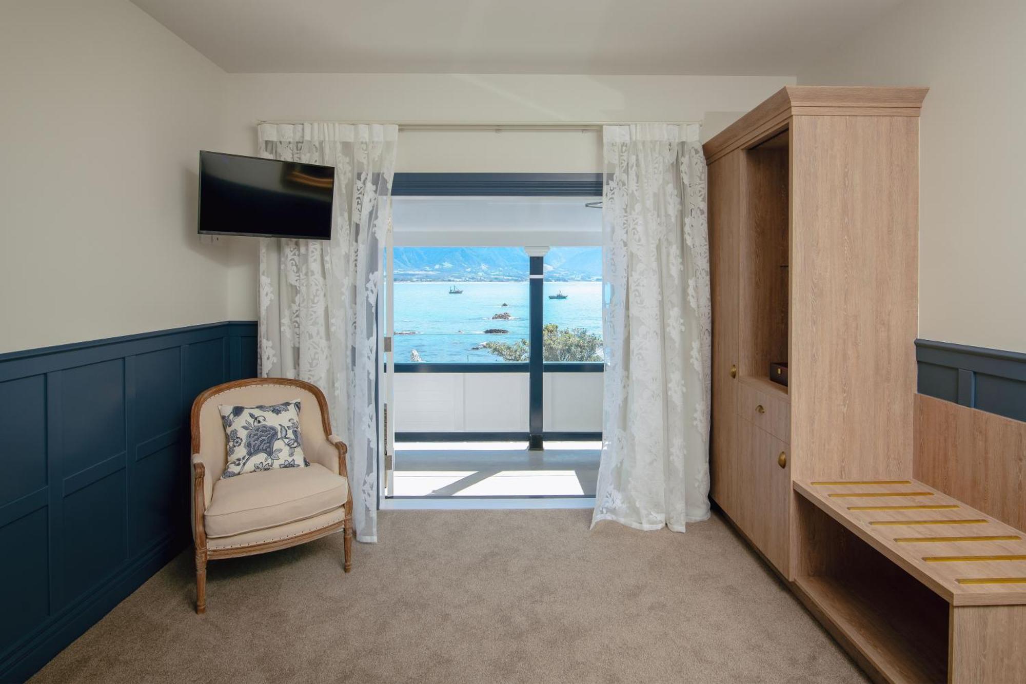 The Pier Hotel Kaikoura Exteriör bild