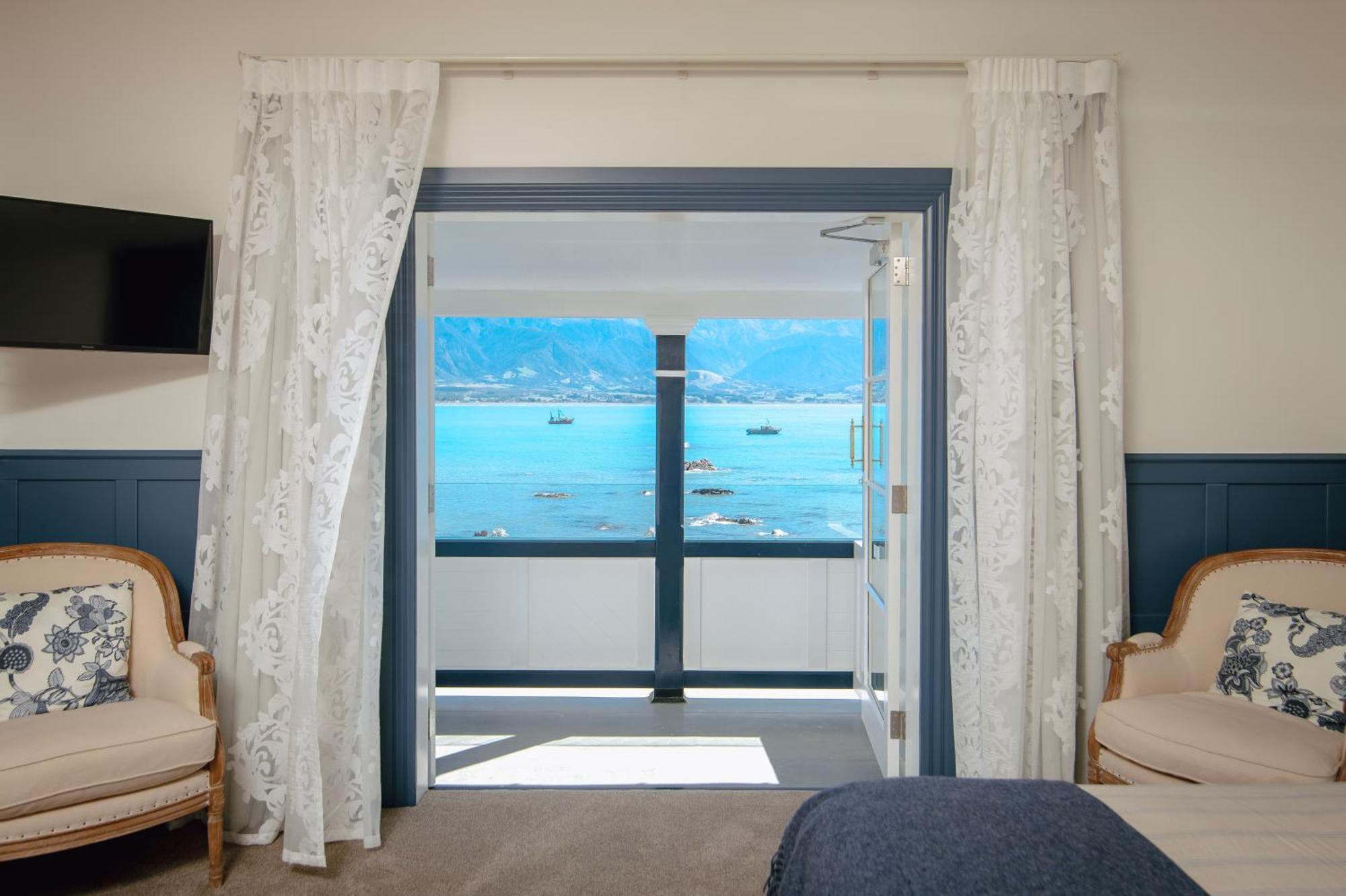 The Pier Hotel Kaikoura Exteriör bild