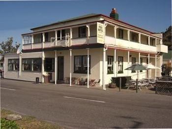 The Pier Hotel Kaikoura Exteriör bild